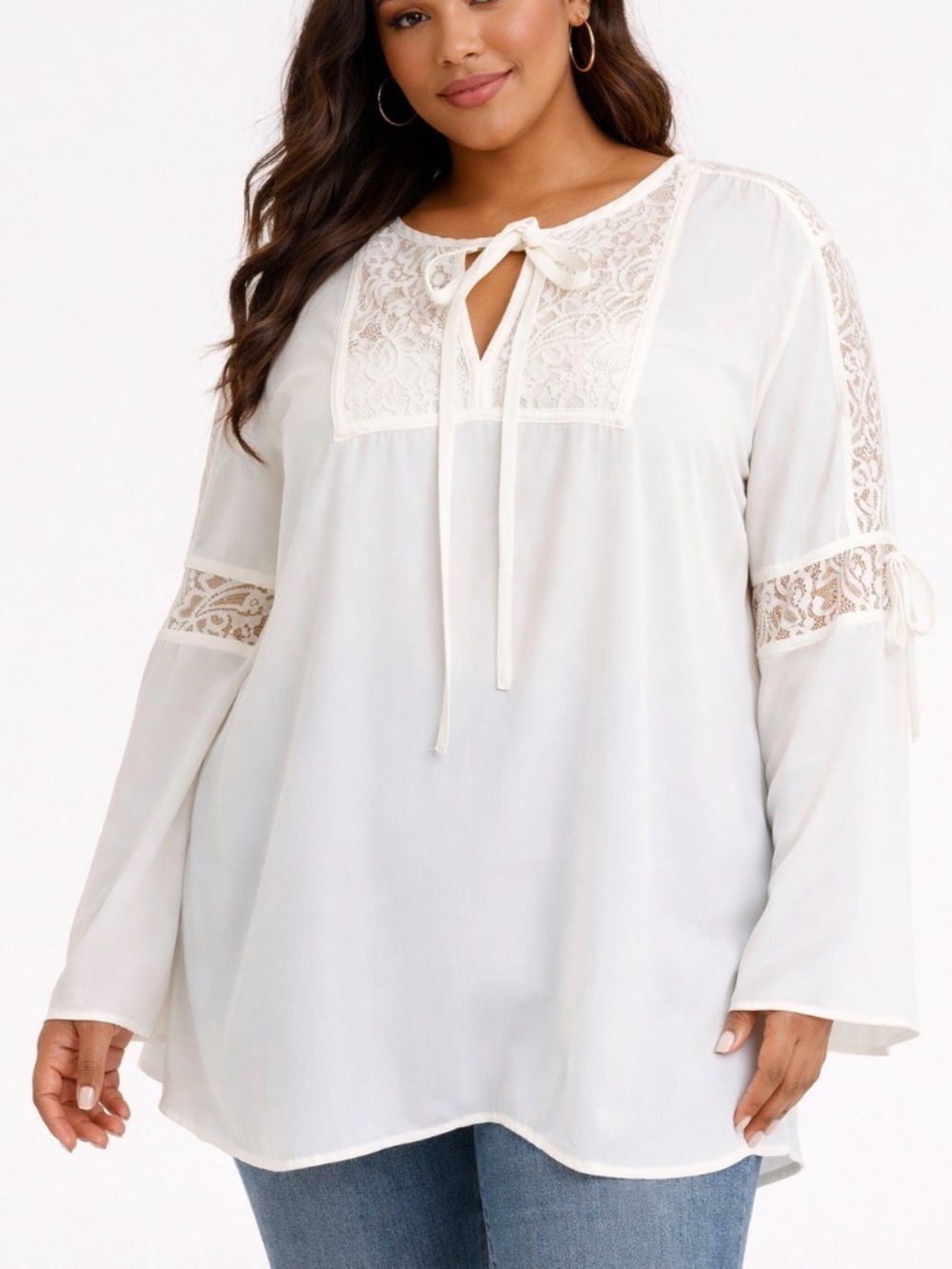 Lane Bryant lack/crochet sleeve/neck line white long sleeve blouse SZ 18/20
